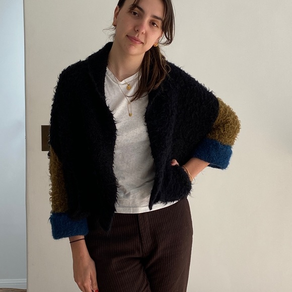 Short cardi! - Picture 5 of 5